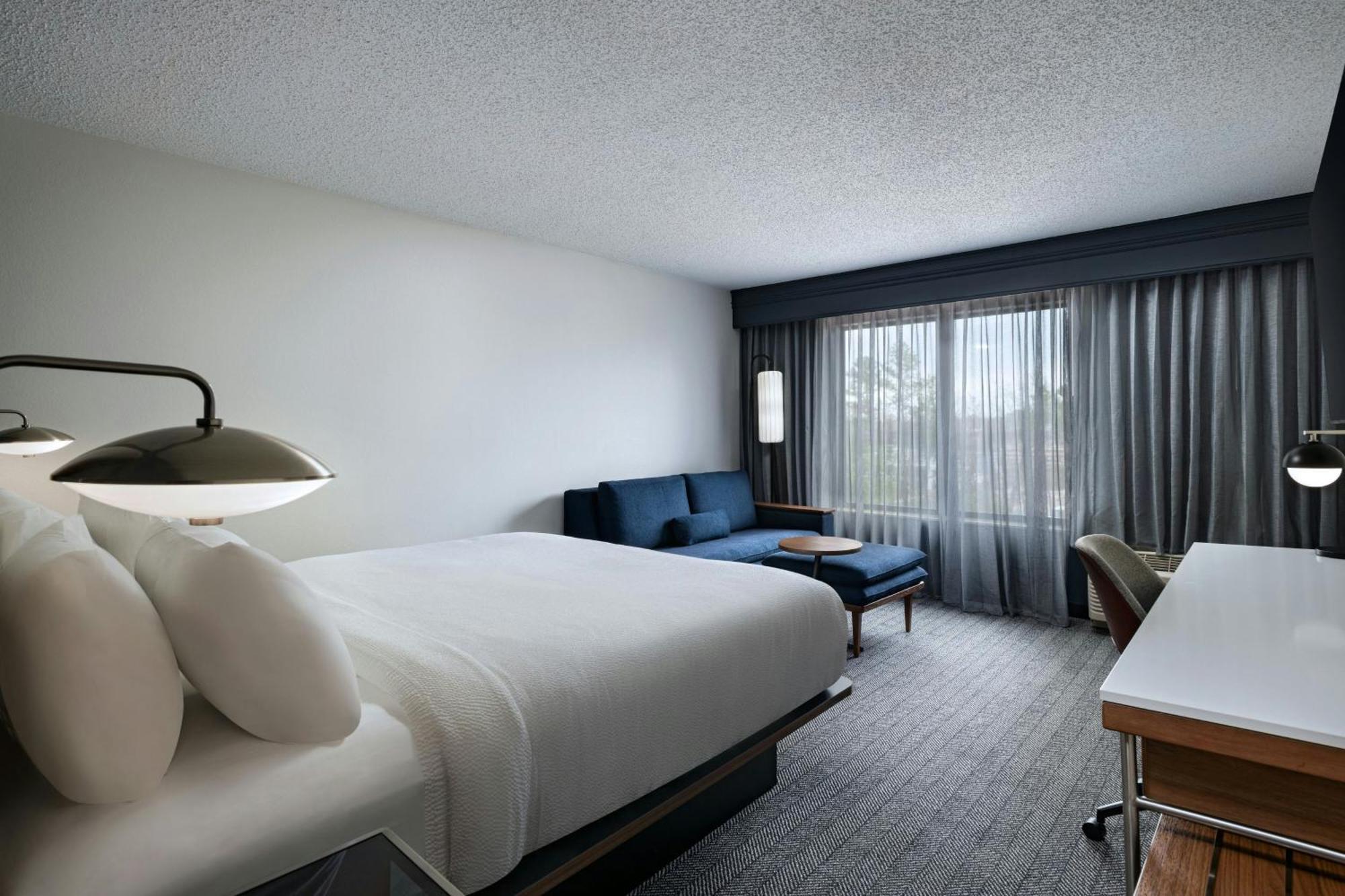 Courtyard Houston The Woodlands Hotel Екстериор снимка